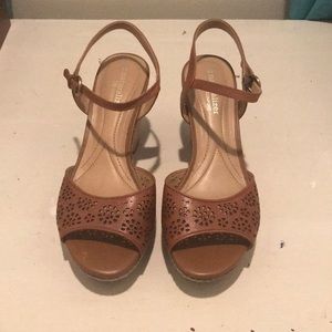 Naturalizer N5 Comfort Wedge Sandals